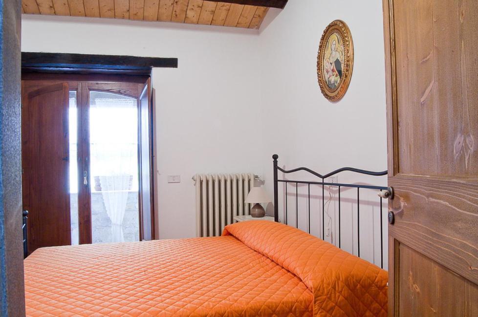 Bed And Breakfast Pa' Carrera Fragneto Monforte Room photo